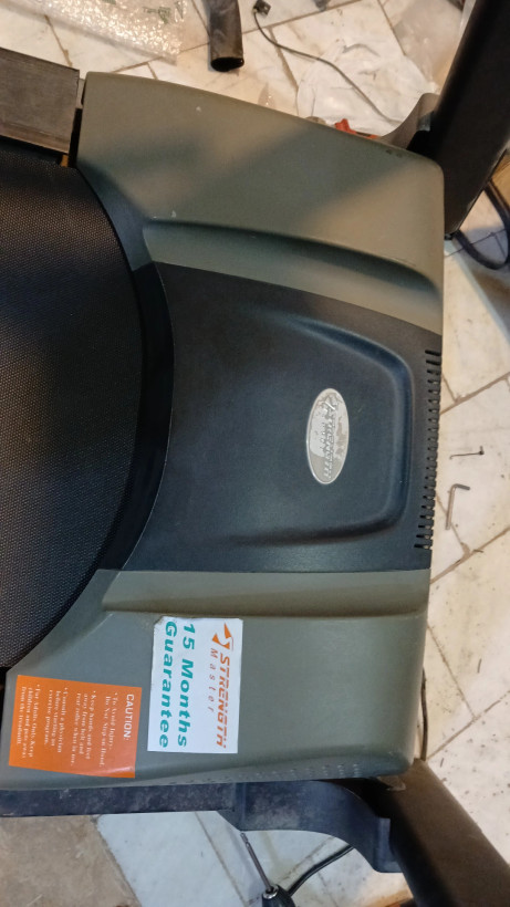 تردمیل تایوانی برند استرانگ مستر دست دو خانگی